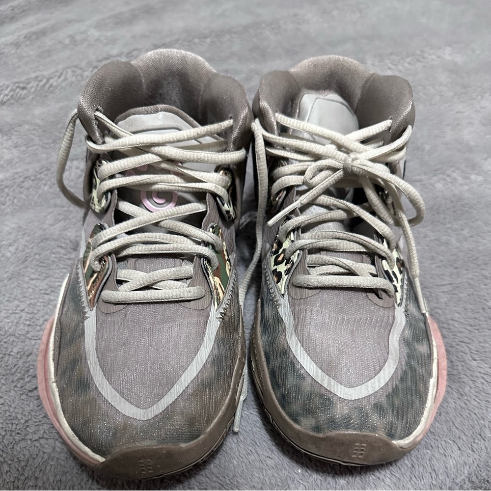 Kyrie EP Infinity Leopard Camo
